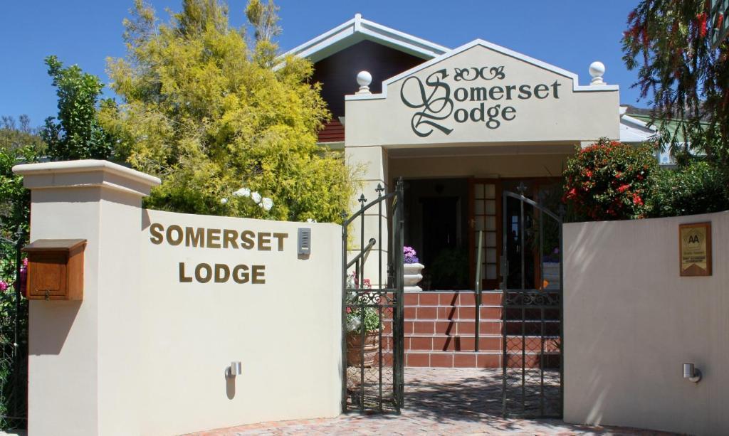 Somerset Lodge มอนตากู ภายนอก รูปภาพ
